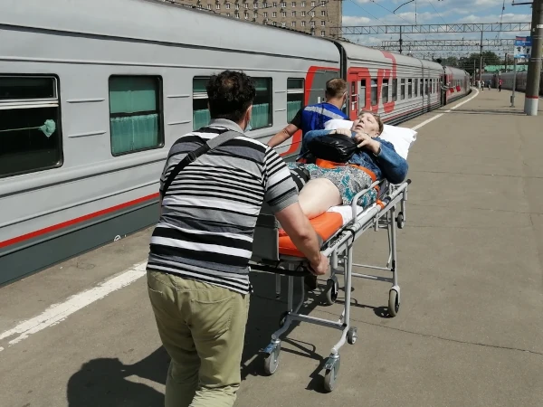 Платная перевозка больных в Москве
